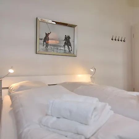 Strandstrasse 21 - 